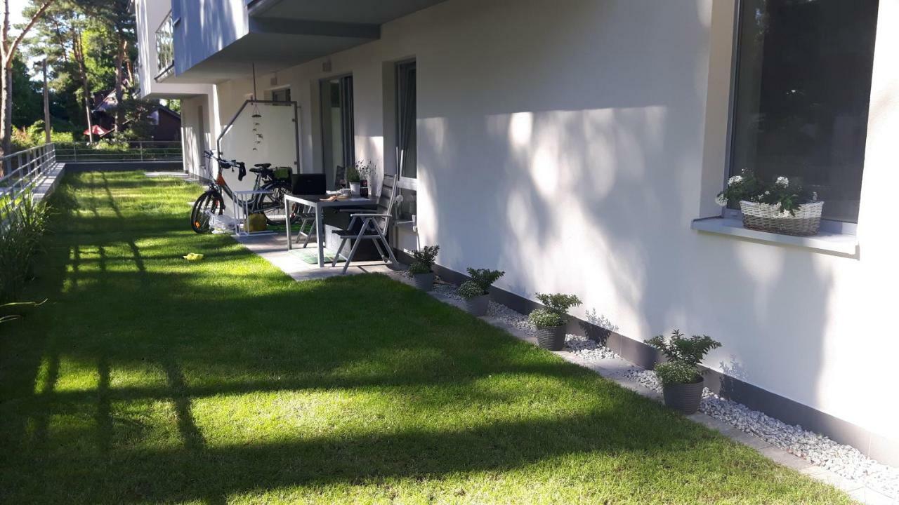 Apartament Z Ogrodkiem Pobierowo Extérieur photo