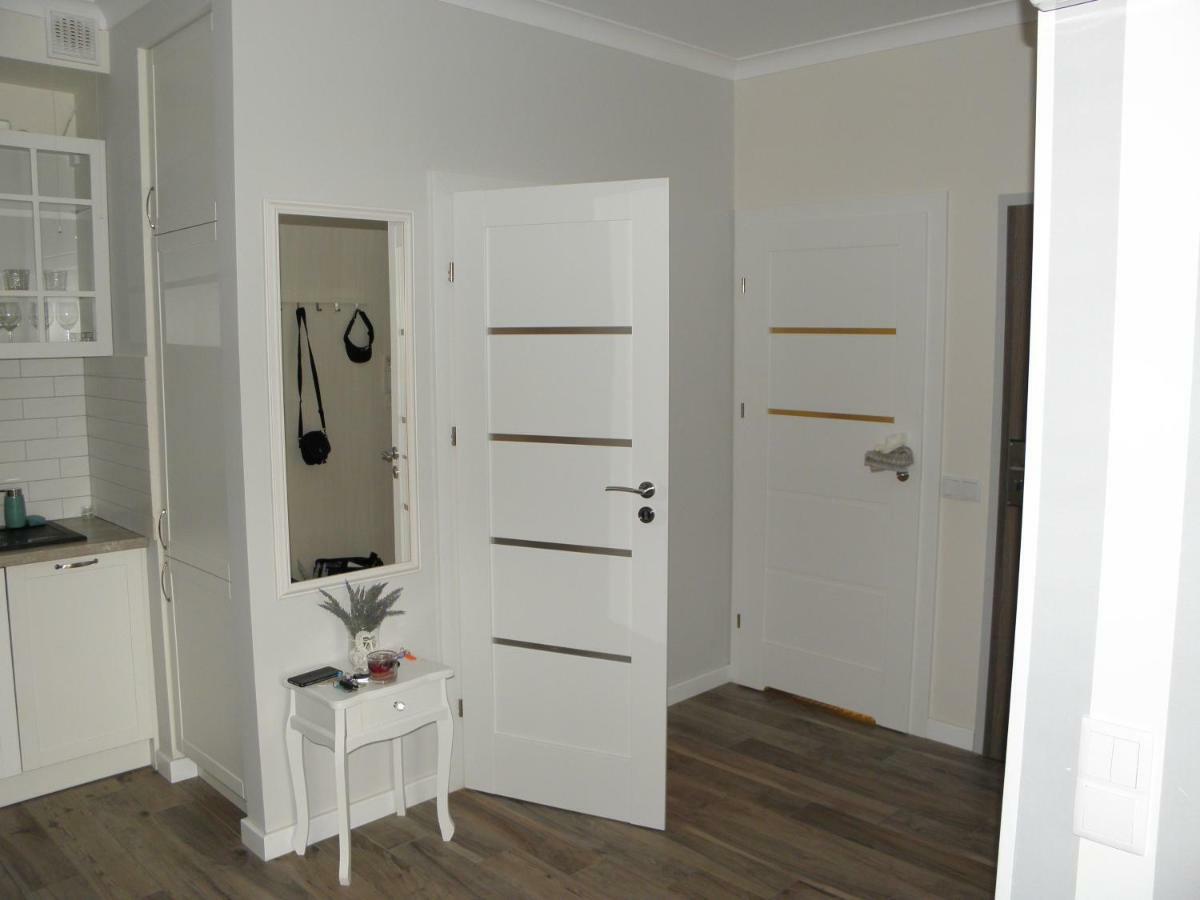 Apartament Z Ogrodkiem Pobierowo Extérieur photo